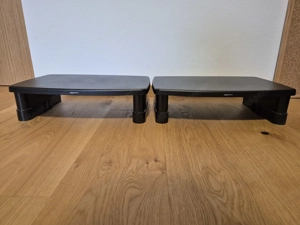 2x Amazon Basics Computer Monitorständer