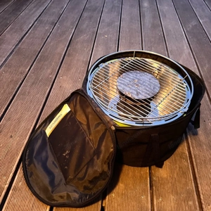 Griller Holzkohle Grün Bild 4