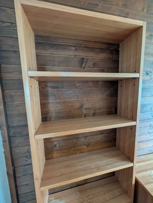 Bücherregal  Bild 2