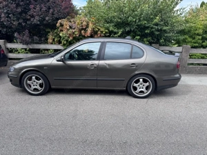 Seat Toledo 1,9tdi 110ps  Bild 2
