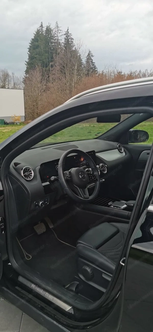 Mercedes GLA 200d 4Matic Bild 4