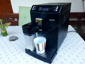 Vollautomat Philips 3100 mit Milchaufschäumer Bild 2