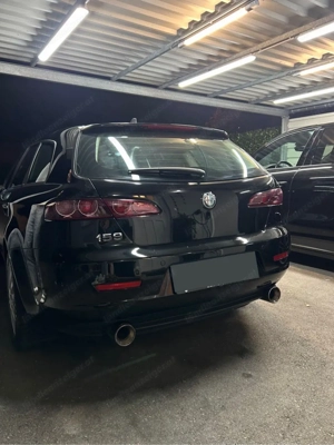 Alfa Romeo 159 1.9 JTDM  Bild 2