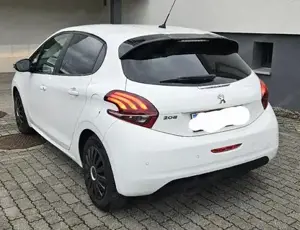 Peugeot 208 Bild 3