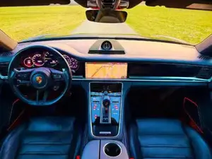 Porsche Panamera Bild 13