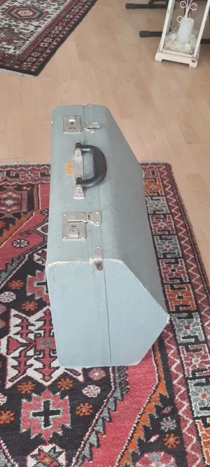 Handorgel mit Koffer Bild 3