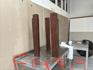 Großer Tisch aus amerikanischer Nuss Bild 2