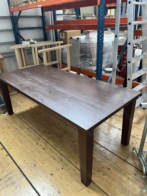 Großer Tisch aus amerikanischer Nuss Bild 6