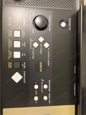 Yamaha YPT 220 digital Keyboard Bild 4