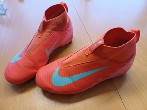 Fussball Schuhe 37,5 Bild 3