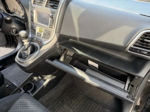 Toyota Verso-S Bild 9