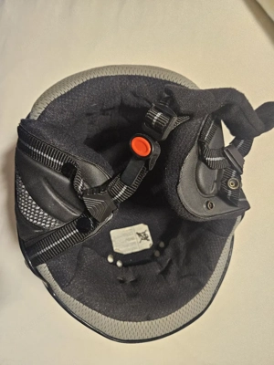 Schihelm Uvex für Damen  Bild 3