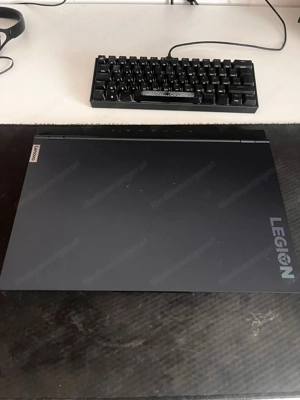 Lenovo Legion 5 AMD Ryzen 5 5600 Bild 3