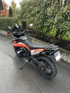 KTM 890 Adventure Bild 3