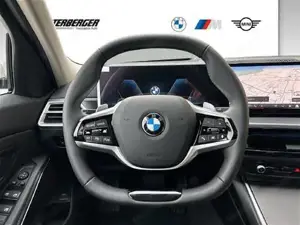BMW 320d xDrive Touring G21 B47 Head-Up DAB RFK Shz Bild 10