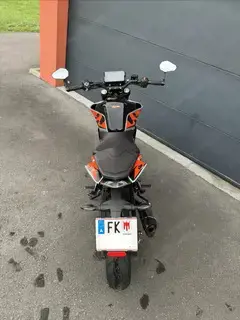 KTM Duke 125 - Naked Bike Bild 3