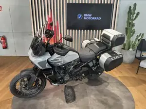 Harley Davidson Pan America 1250 Special inkl. originalem Quickshifter Bild 4