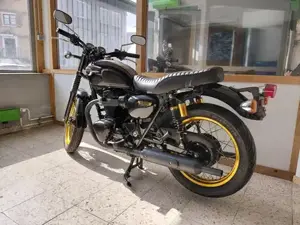 Kawasaki W 800 Special Edition 2012 - Kultbike Bild 2