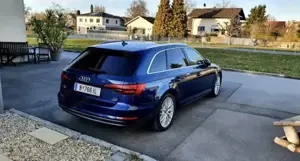 Audi A4 Avant Quattro Sport S-line 2,0TDI 150PS 6 Gang  Bild 2
