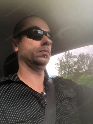 Suche nette aufgeschlossene Dame für eine heiße prickelnde Zeit  Bild 3