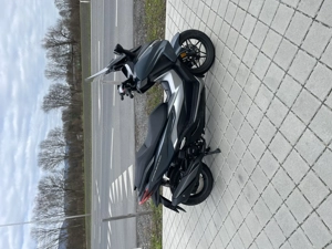Honda Forza 350 Silber  Bild 2