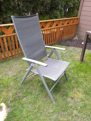 Tisch mit Stühle  Bild 3