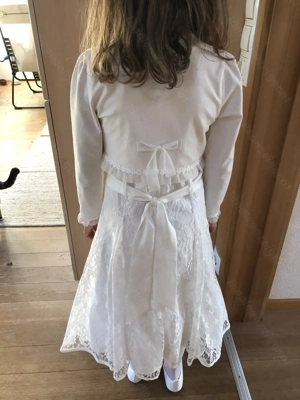Erstkommungionskleid Mädchen Größe 128  Bild 2