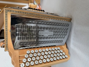 Harmonika Stimmung: G C F B Bild 2