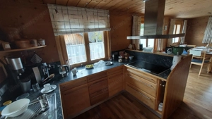 gut erhaltene Tischlerküche Bild 6