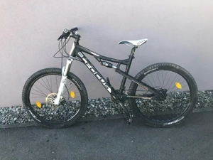 Fully Mountainbike Marke Focus