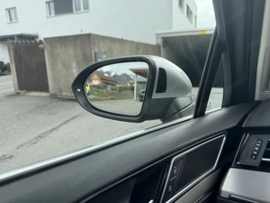 VW Passat Variant SCR Highline TDI 4Motion DSG  Bild 6