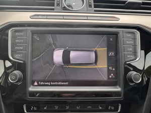 VW Passat Variant SCR Highline TDI 4Motion DSG  Bild 5