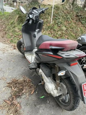  Aprilia 50er Roller ... Bild 2