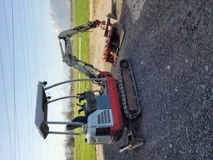 Takeuchi TB016 Bild 3