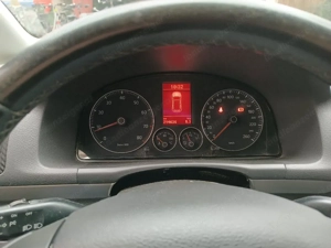 verkaufe VW Touran, 8 fach bereift neu vorgeführt.tüf bis 12.2026  Bild 2