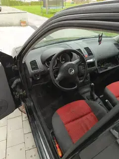 Verkaufe VW Polo (wenig km) Bild 4