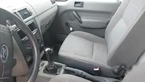 Ford Tourneo Connect Bild 4