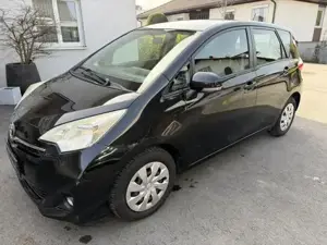 Toyota Verso-S Bild 4