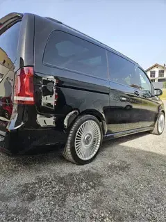 Mercedes V250d 4Matic Exclusive-AMG ab werk Bild 9