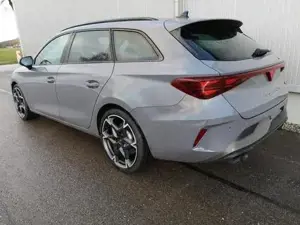 Cupra Leon Sportstourer 2.0 TSI 245 kW 4Drive VZ Kombi 2.0TSI DSG 4x4 A... Bild 2