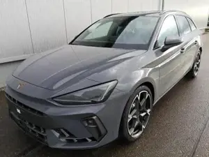 Cupra Leon Sportstourer 2.0 TSI 245 kW 4Drive VZ Kombi 2.0TSI DSG 4x4 A...