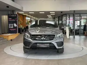 Mercedes-Benz E 350 Bild 2