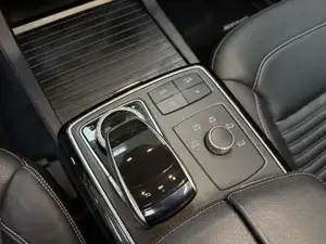 Mercedes-Benz E 350 Bild 18