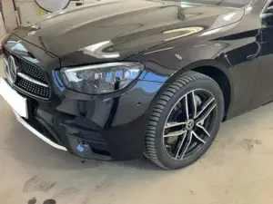 Mercedes-Benz E-Klasse Bild 6