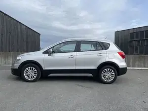 Suzuki S-Cross Bild 4