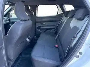 Dacia Duster Extreme KAMERA+PDC+KLIMA+SHZ+17'ALU Hybrid 140 ... Bild 9