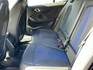 BMW 120d xDrive M-Paket // LED-Scheinwerfer // Anhängerkupplung Bild 11