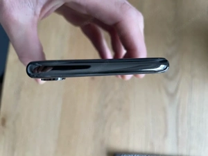 Apple Iphone X 64GB  Bild 4