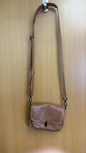 Lederhandtasche aunts&uncles, camelfarbig Bild 2