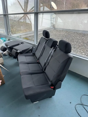 VW Volkswagen Transporter Caravelle T6 Sitzbank Bild 3